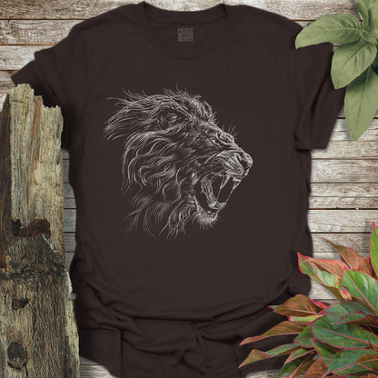 Lion Line Art T-shirt